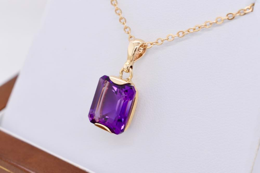 yellow gold amethyst necklace