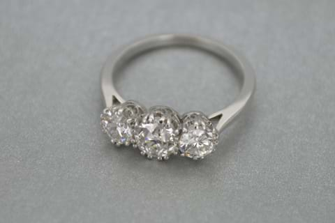 Antique hot sale trilogy ring